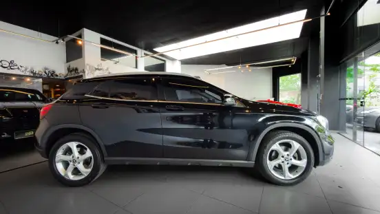 MERCEDES-BENZ-GLA 200-1.6 CGI FLEX ADVANCE 7G-DCT MERCEDES-BENZ-GLA 200-2018