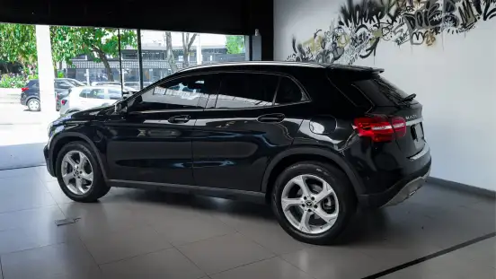 MERCEDES-BENZ-GLA 200-1.6 CGI FLEX ADVANCE 7G-DCT MERCEDES-BENZ-GLA 200-2018