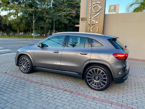 MERCEDES-BENZ-GLA 200-1.3 MHEV AMG LINE 7G-DCT MERCEDES-BENZ-GLA 200-2023