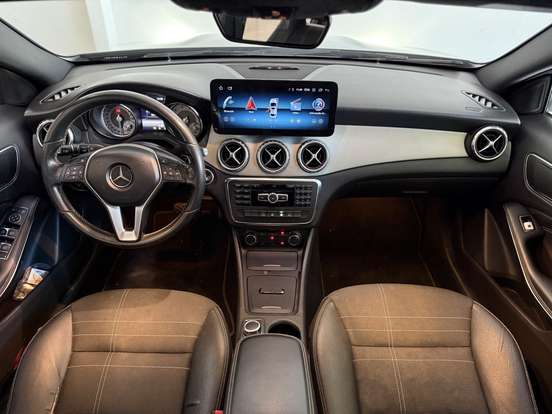 MERCEDES-BENZ-GLA 200-1.6 CGI ADVANCE 16V TURBO FLEX 4P AUTOMÁTICO MERCEDES-BENZ-GLA 200-2015