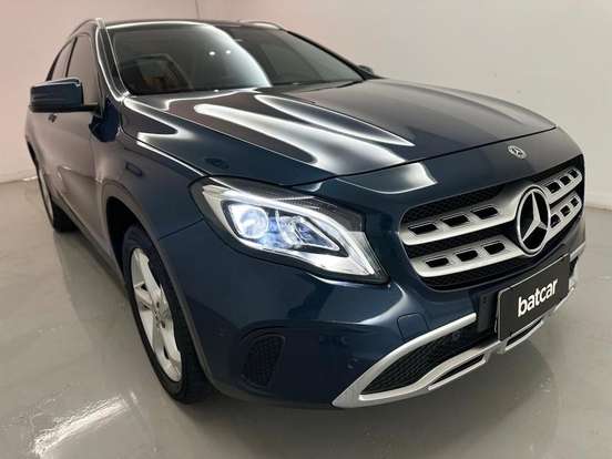 MERCEDES-BENZ-GLA 200-1.6 CGI FLEX ADVANCE 7G-DCT MERCEDES-BENZ-GLA 200-2019