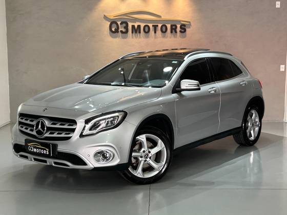 MERCEDES-BENZ GLA 200 1.6 CGI FLEX ENDURO 7G-DCT