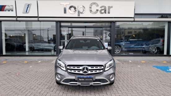 MERCEDES-BENZ-GLA 200-2018