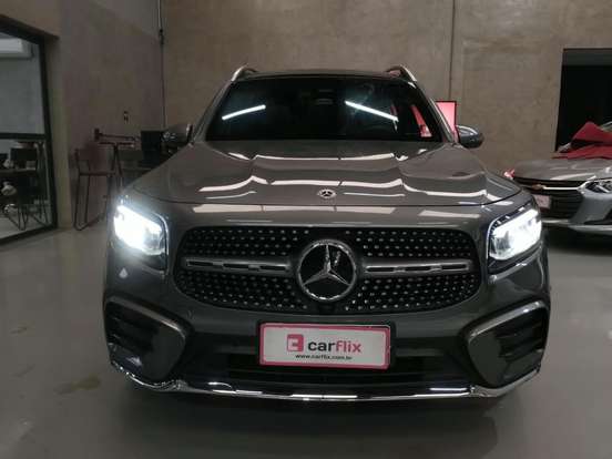 MERCEDES-BENZ-GLB 220-2.0 MHEV AMG LINE 4MATIC 8G-DCT MERCEDES-BENZ-GLB 220-2025