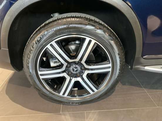 MERCEDES-BENZ-GLC 220d-2021