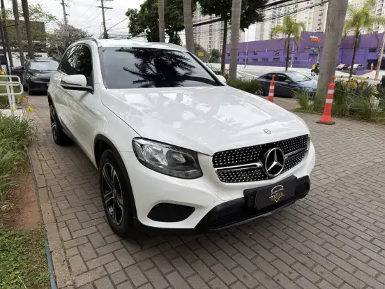 MERCEDES-BENZ-GLC 250-2016