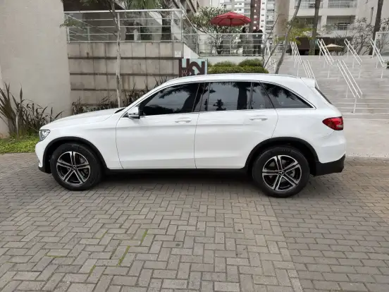 MERCEDES-BENZ-GLC 250-2016