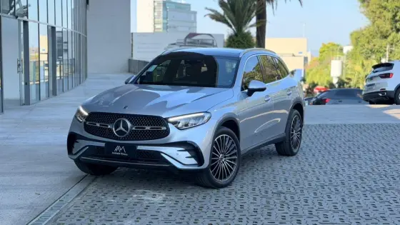 MERCEDES-BENZ GLC 300 2.0 MHEV AMG LINE 4MATIC 9G-TRONIC
