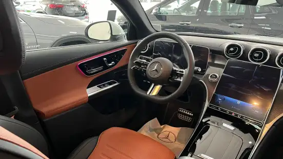 MERCEDES-BENZ-GLC 300-2026