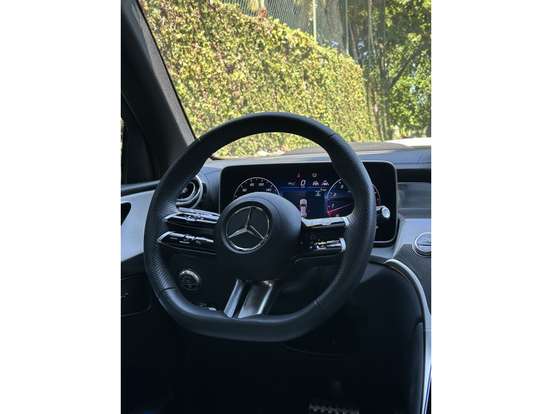 MERCEDES-BENZ-GLC 300-2024