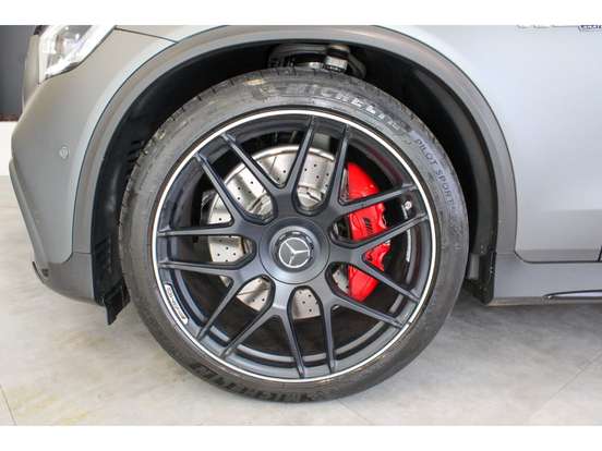 MERCEDES-BENZ-GLC 63 AMG-4.0 V8 TURBO GASOLINA COUPÉ S 4MATIC+ SPEEDSHIFT MERCEDES-BENZ-GLC 63 AMG-2020