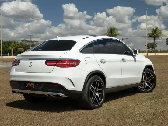 MERCEDES-BENZ-GLE 400-3.0 V6 GASOLINA COUPÉ 4MATIC 9G-TRONIC MERCEDES-BENZ-GLE 400-2016