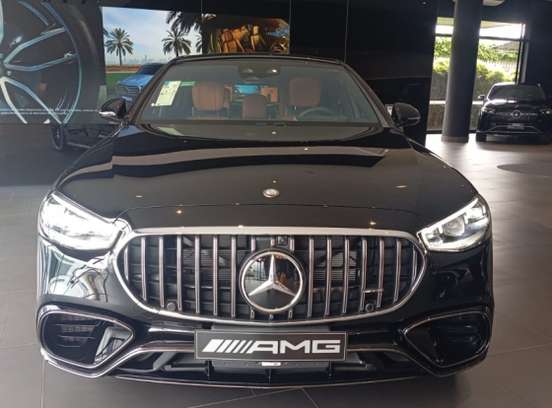 MERCEDES-BENZ-S 63 AMG-2025
