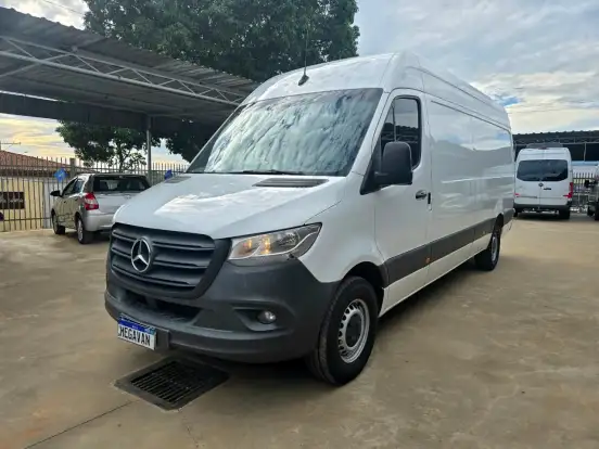 MERCEDES-BENZ-SPRINTER-2019