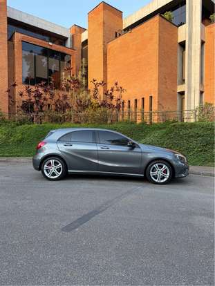 MERCEDES-BENZ-A 200-2015