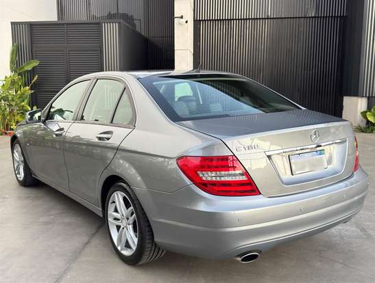MERCEDES-BENZ-C 180-1.8 CGI CLASSIC 16V TURBO GASOLINA 4P AUTOMÁTICO MERCEDES-BENZ-C 180-2012