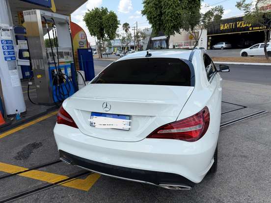 MERCEDES-BENZ-CLA 200-1.6 VISION 16V FLEX 4P AUTOMÁTICO MERCEDES-BENZ-CLA 200-2017