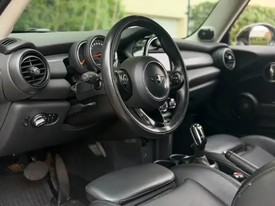 MINI-COOPER-2018