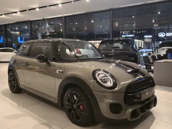 MINI-COOPER-2.0 16V TWINPOWER GASOLINA JOHN COOPER WORKS 2P STEPTRONIC MINI-COOPER-2018