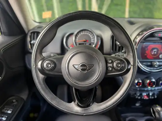 MINI-COUNTRYMAN-1.5 12V TWINPOWER TURBO GASOLINA COOPER STEPTRONIC MINI-COUNTRYMAN-2018