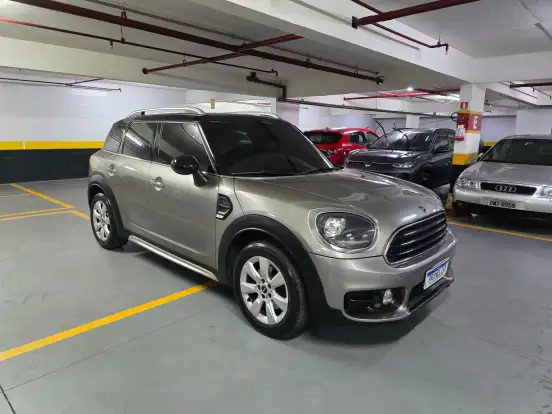 MINI-COUNTRYMAN-2018
