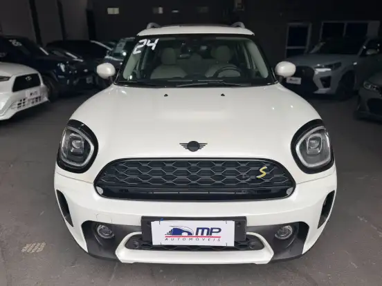 MINI-COUNTRYMAN-2023