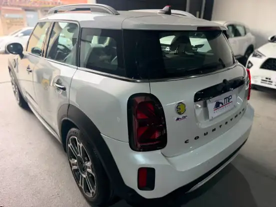 MINI-COUNTRYMAN-2023