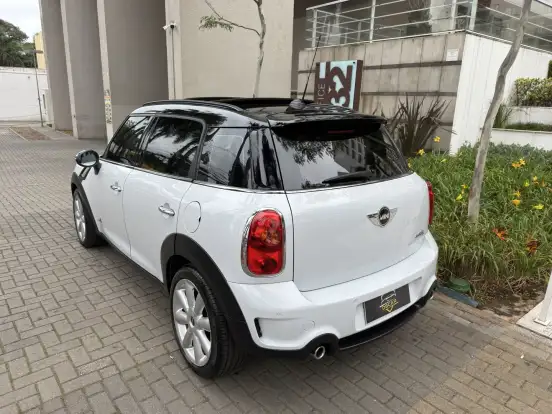 MINI-COUNTRYMAN-1.6 S ALL4 4X4 16V 184CV TURBO GASOLINA 4P AUTOMÁTICO MINI-COUNTRYMAN-2011