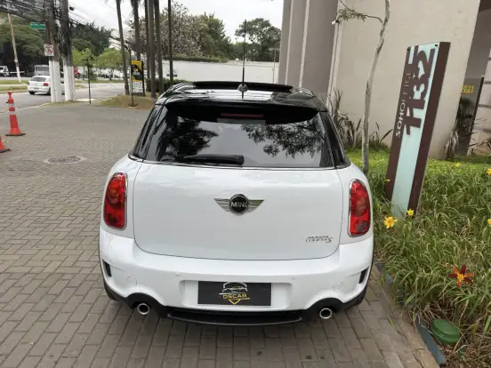 MINI-COUNTRYMAN-1.6 S ALL4 4X4 16V 184CV TURBO GASOLINA 4P AUTOMÁTICO MINI-COUNTRYMAN-2011