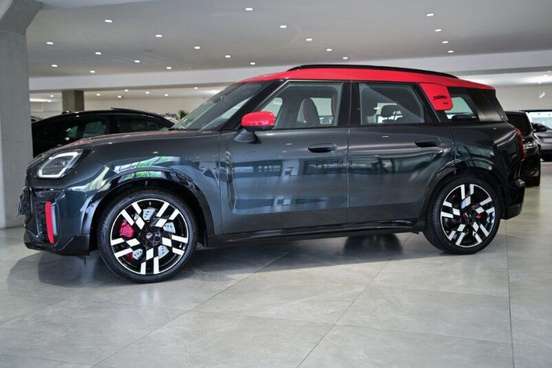 MINI-COUNTRYMAN-2024