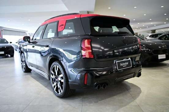 MINI-COUNTRYMAN-2024