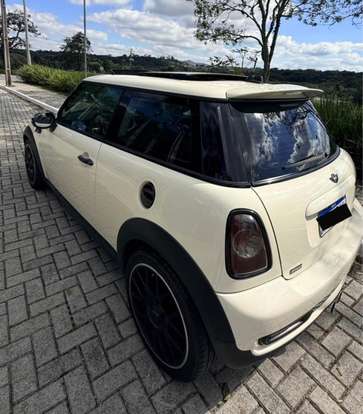 MINI-COOPER-2010