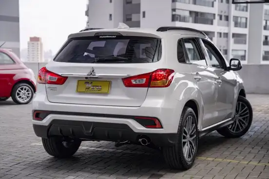MITSUBISHI-ASX-2018
