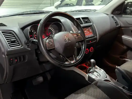 MITSUBISHI-ASX-2018