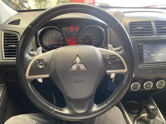 MITSUBISHI-ASX-2014
