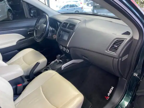 MITSUBISHI-ASX-2014