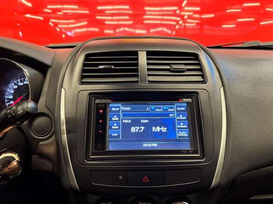 MITSUBISHI-ASX-2015
