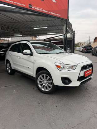 MITSUBISHI-ASX-2015