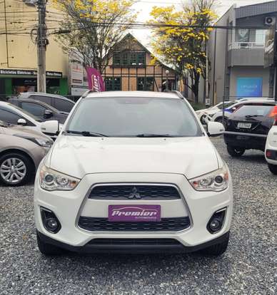MITSUBISHI-ASX-2014