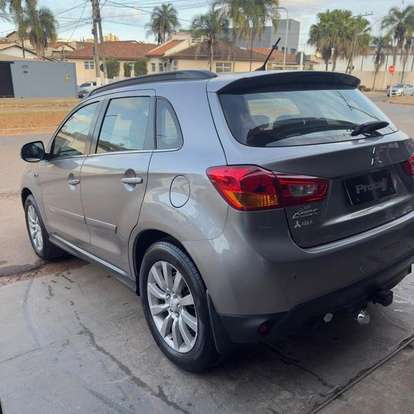 MITSUBISHI-ASX-2015