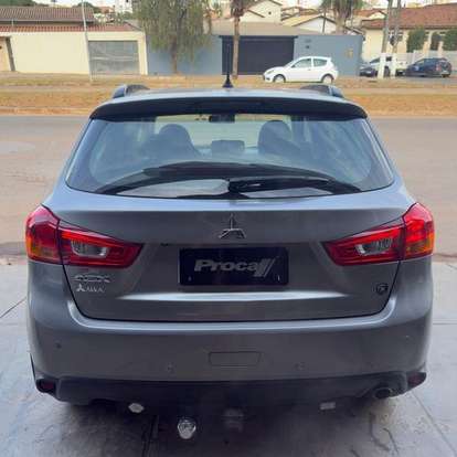 MITSUBISHI-ASX-2015