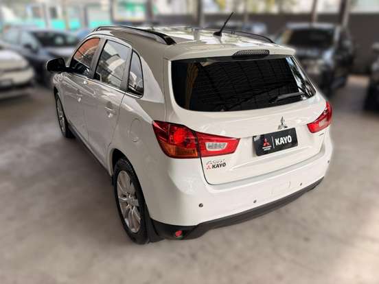 MITSUBISHI-ASX-2016