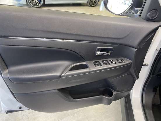 MITSUBISHI-ASX-2.0 AWD 16V FLEX 4P AUTOMÁTICO MITSUBISHI-ASX-2017