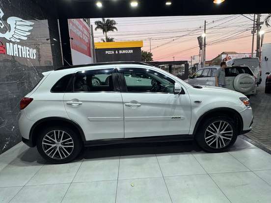 MITSUBISHI-ASX-2.0 AWD 16V FLEX 4P AUTOMÁTICO MITSUBISHI-ASX-2018