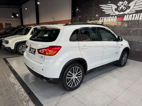 MITSUBISHI-ASX-2.0 AWD 16V FLEX 4P AUTOMÁTICO MITSUBISHI-ASX-2018
