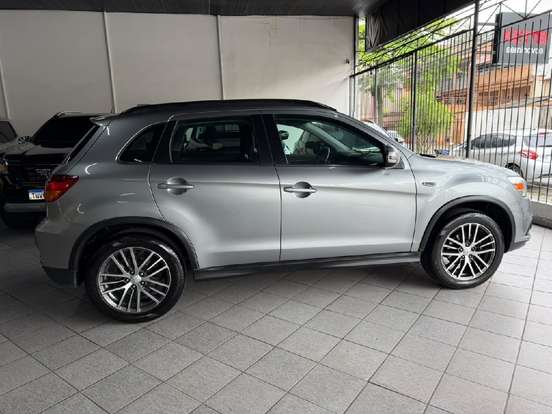 MITSUBISHI-ASX-2019