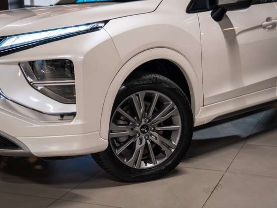 MITSUBISHI-ECLIPSE CROSS-1.5 MIVEC TURBO GASOLINA GLS CVT MITSUBISHI-ECLIPSE CROSS-2024
