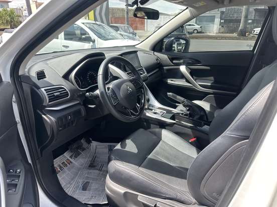 MITSUBISHI-ECLIPSE CROSS-2021