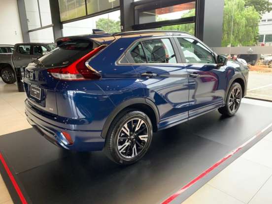 MITSUBISHI-ECLIPSE CROSS-1.5 MIVEC TURBO GASOLINA HPE CVT MITSUBISHI-ECLIPSE CROSS-2026