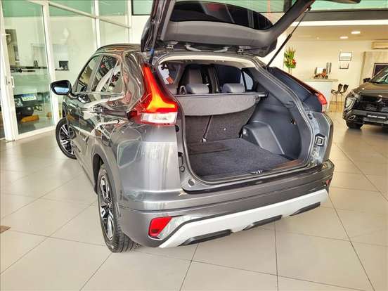 MITSUBISHI-ECLIPSE CROSS-1.5 MIVEC TURBO GASOLINA HPE CVT MITSUBISHI-ECLIPSE CROSS-2023